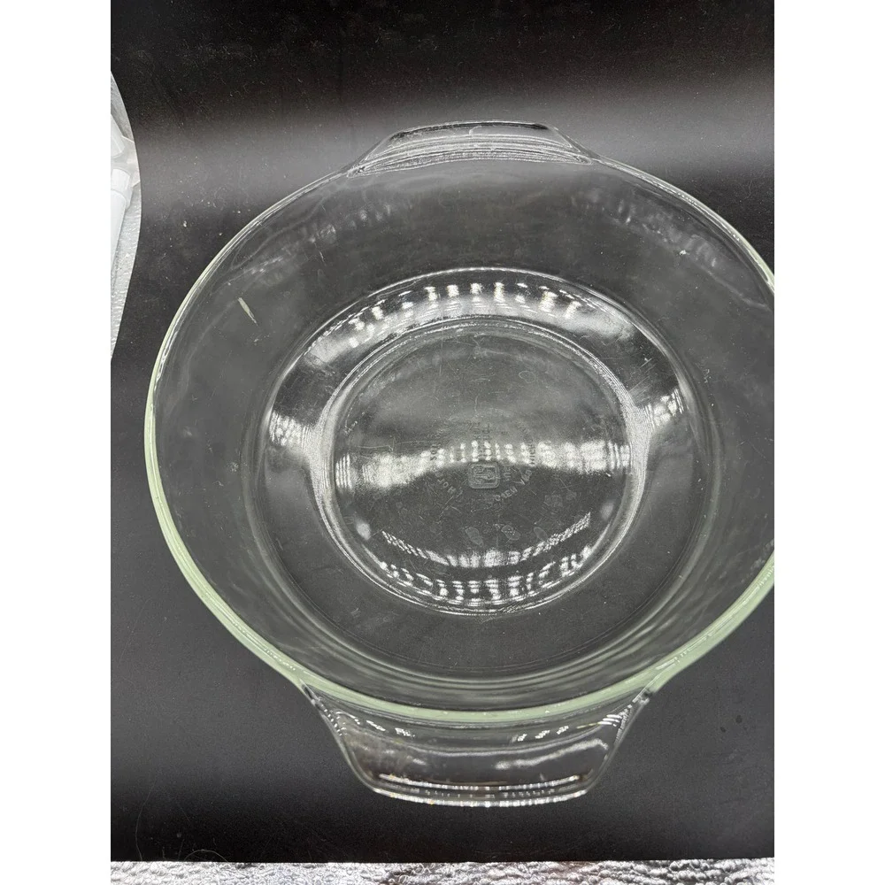 Anchor Hocking Clear Glass Round Casserole Dish with Lid 2 Quart‎ USA Made